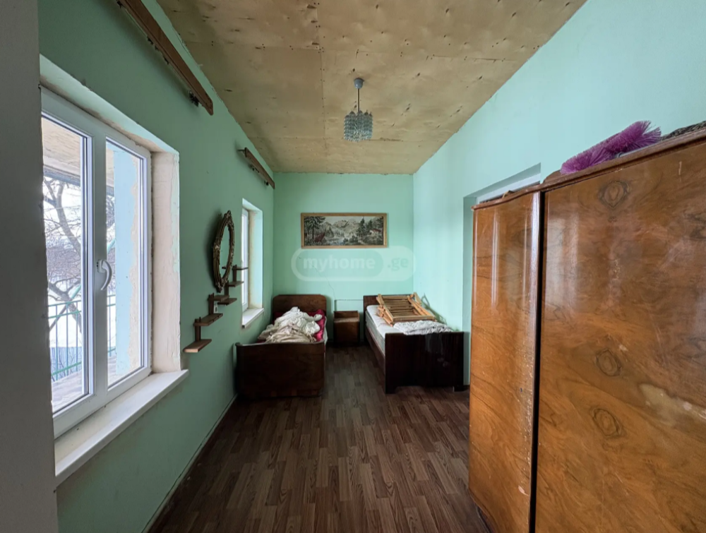 იყიდება 4 ოთახიანი აგარაკი საგარეჯოში